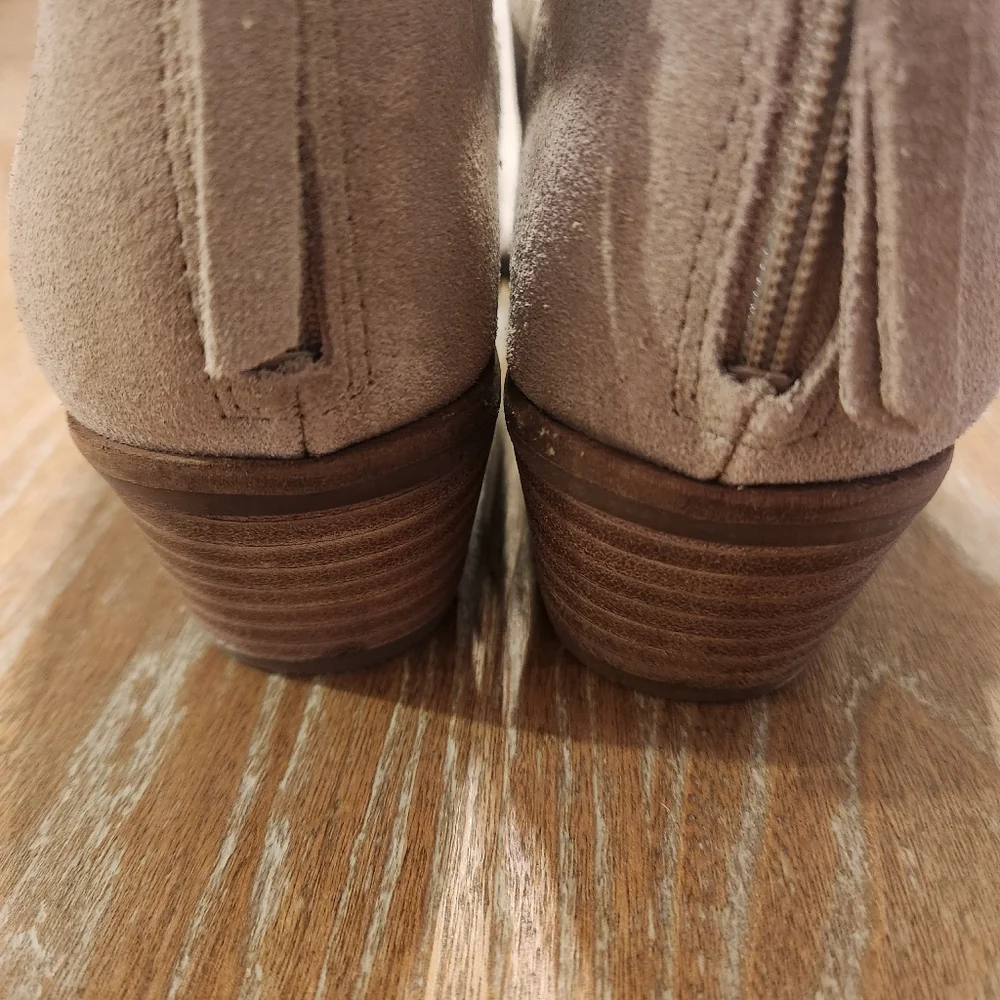 LUCKY‎ BRAND 